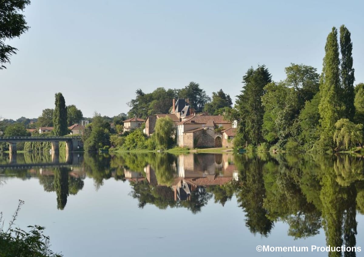 Balade à Availles-Limouzine — Availles-Limouzine