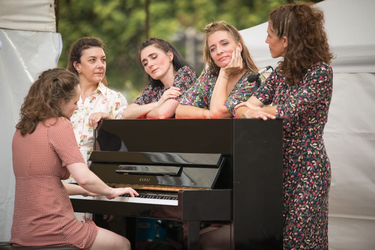 Infra muros (Festival Mougeasses) — Poitiers