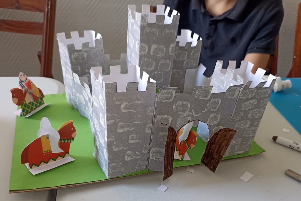 Atelier Construis ton château fort — Montmorillon