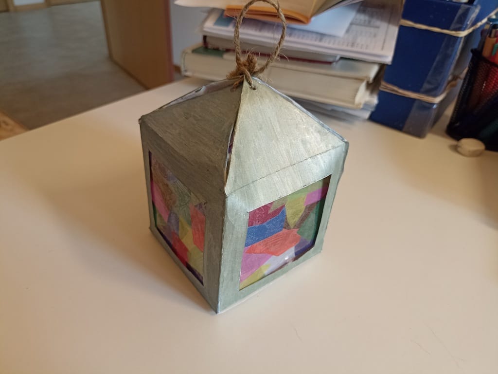 Atelier Lanterne colorée — Montmorillon